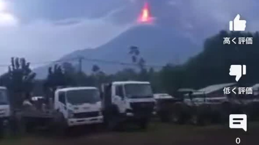 ⁣Мощное извержение вулкана в Папуа-Новой Гвинее