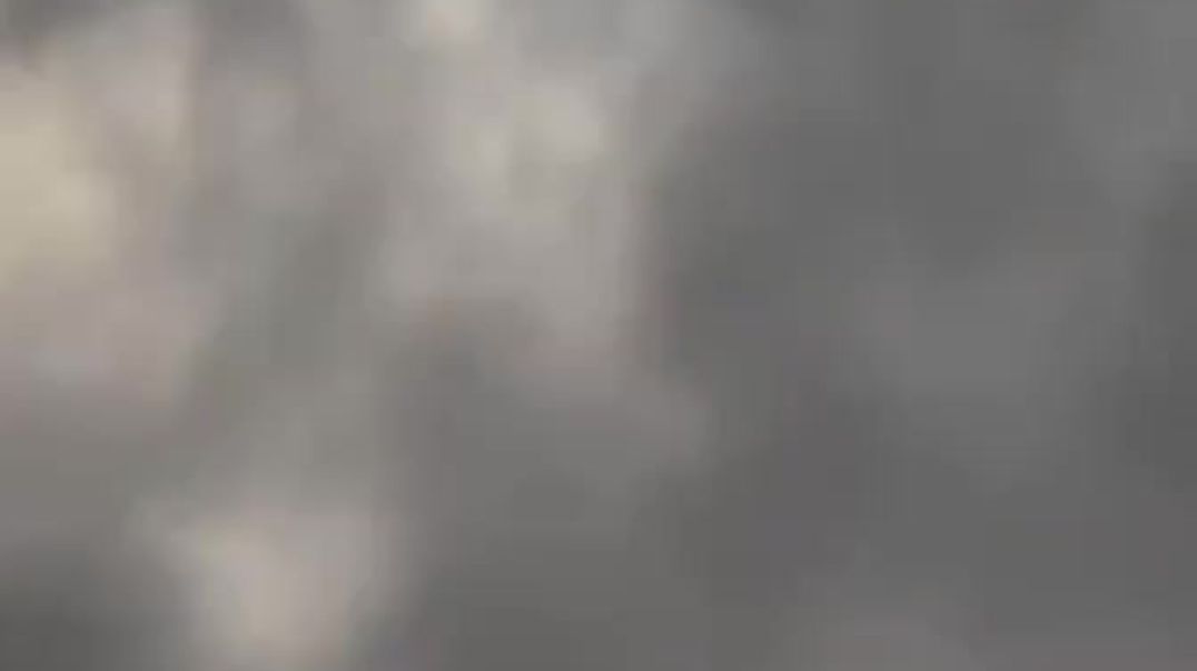 ⁣На ставшем вирусным видео запечатлено НЛО в Арлингтоне, штат Техас, замеченное во время вчерашнего с