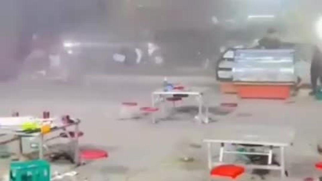 ⁣Сильнейшие штормы и град в Китае продолжаются