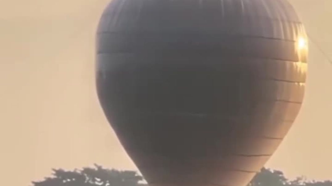 Взрыв воздушного шара. Индонезия (13.05.2024)